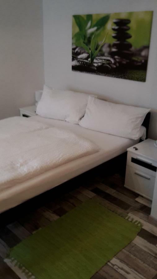 Ferienwohnung Jahn Дудерщат Екстериор снимка